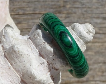 Malachite band ring,finger ring,crystal ring,stone ring,gemstone ring,rocks,stones,gems,minerals