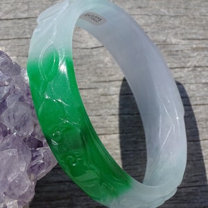 Carved jade bracelet,jade bangle,solid gemstone bracelet,green jade bangle,crystals,rocks,stones,gems,minerals,boho bangle,boho bracelet,