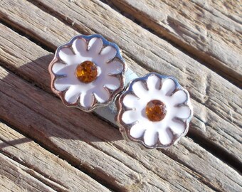 Flower stud earrings,daisy studs,enamel stud earrings,gemstone studs,crystal stud earrings,boho earrings,fashion stud,tiny stud earrings,