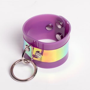 PURPLE O-RING CUFF Bracelet - Holographic Iridescent Vinyl - Violet Pvc - Pastelgoth - Hologram - Holo - Colorful Clubkids - O Ring