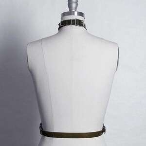 ARNÉS ESBELTO - Cinturón de arnés gótico fino - Vinilo PVC transparente - Gargantilla - Estilo minimalista - Nugoth - Moda alternativa - Cuero vegano imagen 6