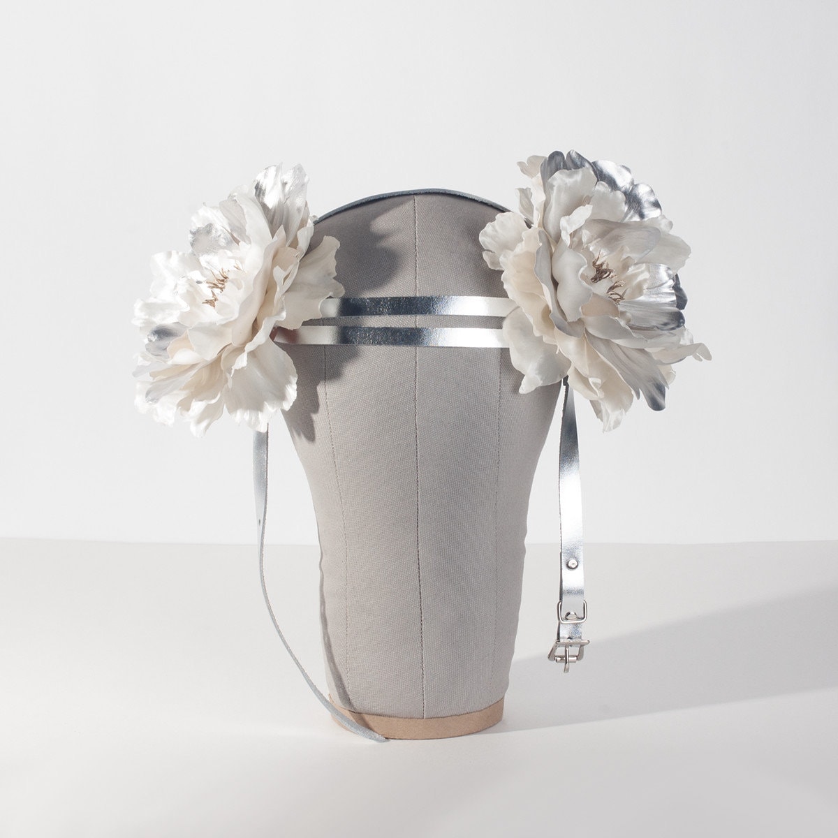 Aphrodite Floral Harness Headpiece - Silver Leather - Art Nouveau -…