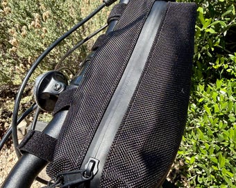 Handlebar bag, bar bag