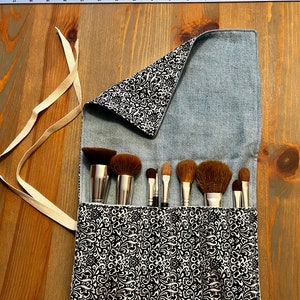 Silicone Makeup Brush Holder,Travel Makeup Brush Case Bag Cute