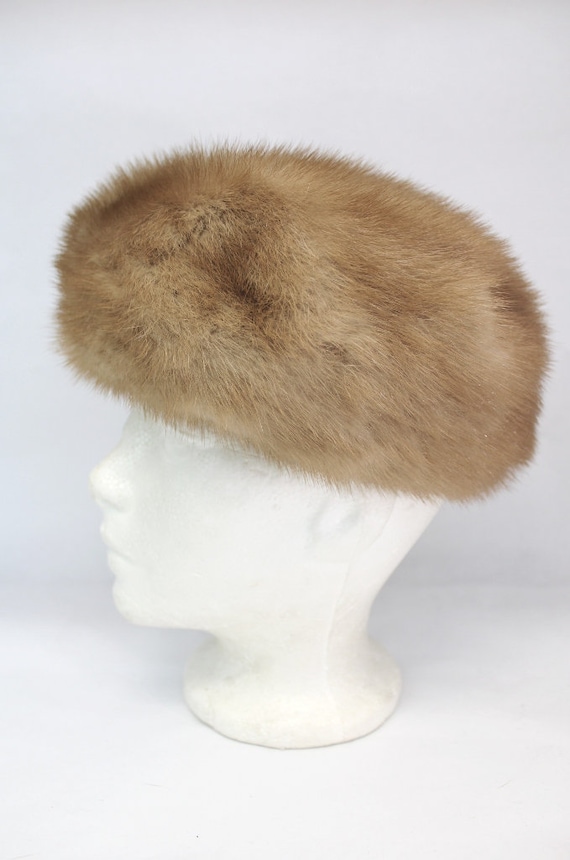 Excellent Canadian Pastel Mink Fur Hat Women Woma… - image 2