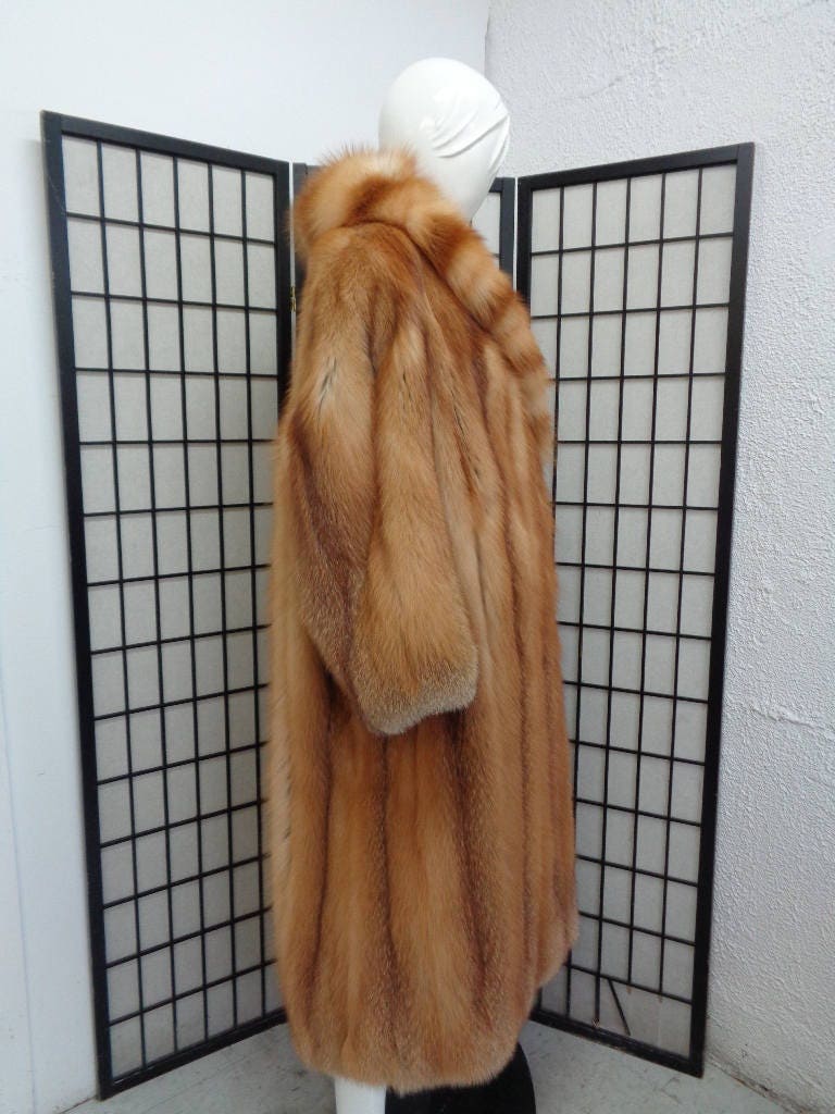 新品レッドフォックスファーコート女性用女性サイズすべて