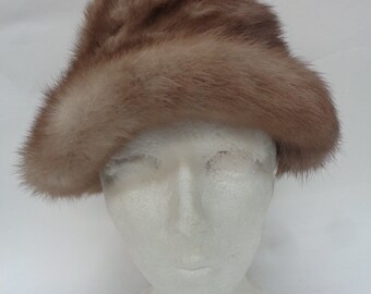 Mint Canadian Lutetia Mink Fur Hat Women Woman Size All - Etsy display picture 2