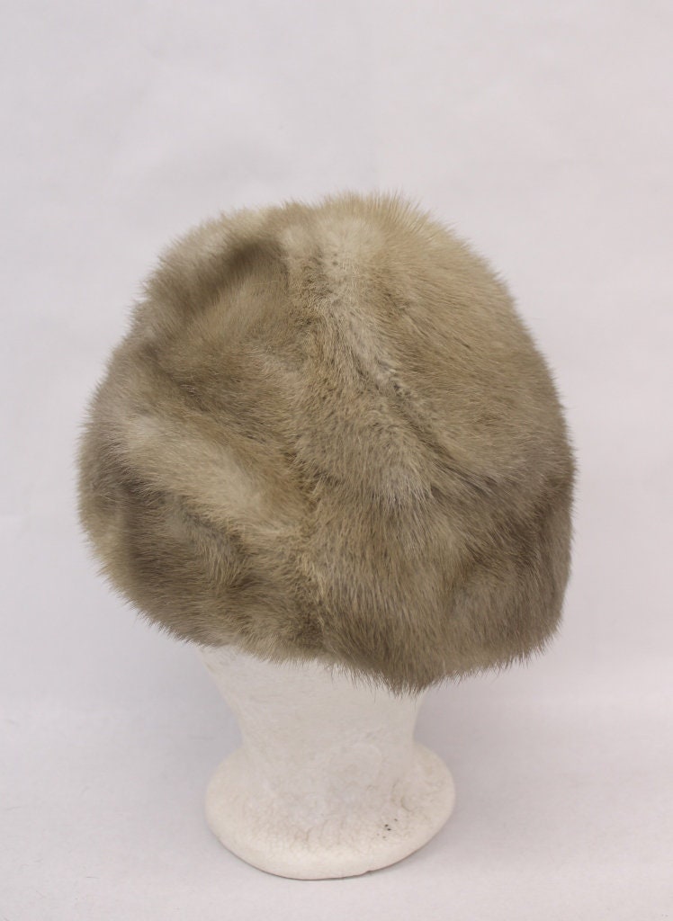 Mint Canadian Sapphire Mink Fur Hat Women Woman Size All  display picture 2
