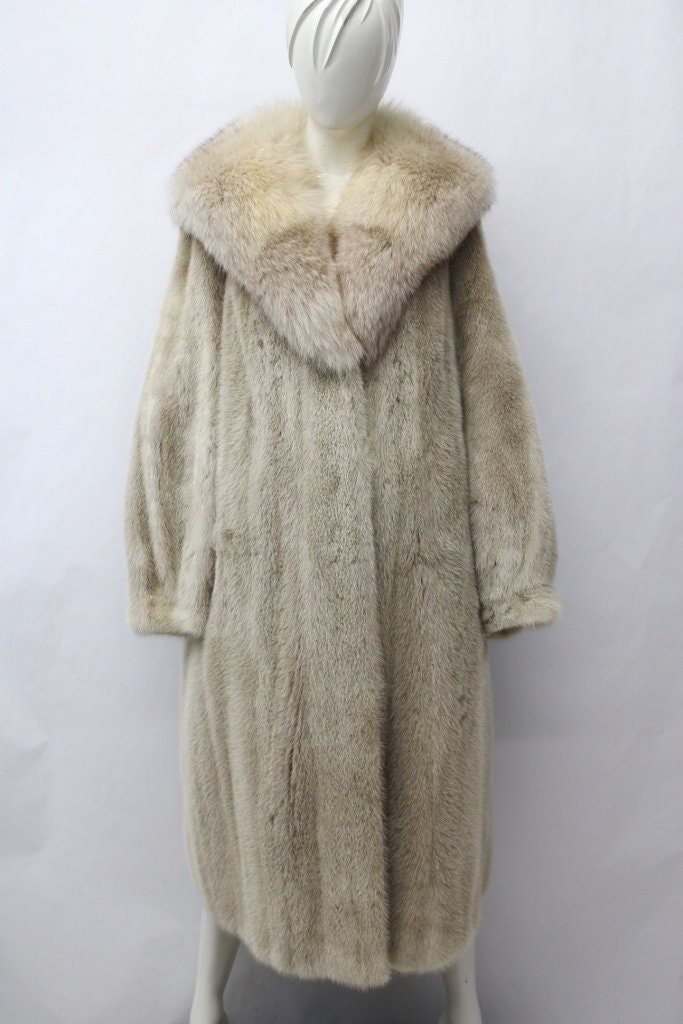 Azurene Women's Mink Fur Jacket