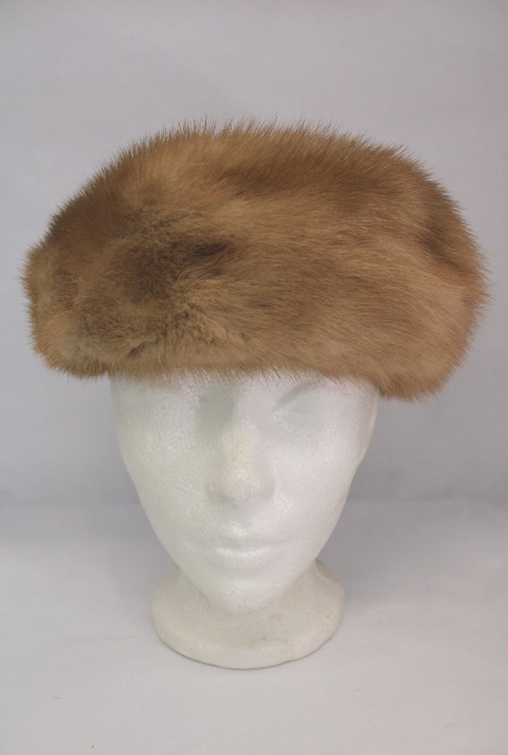 Excellent Canadian Pastel Mink Fur Hat Women Woma… - image 1