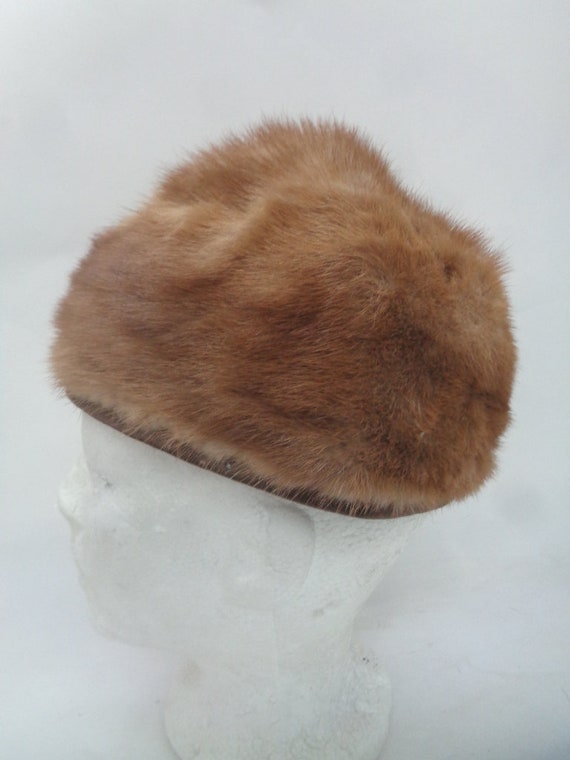 Mint Canadian Pastel Mink Fur Hat Women Woman Size All New  display picture 1