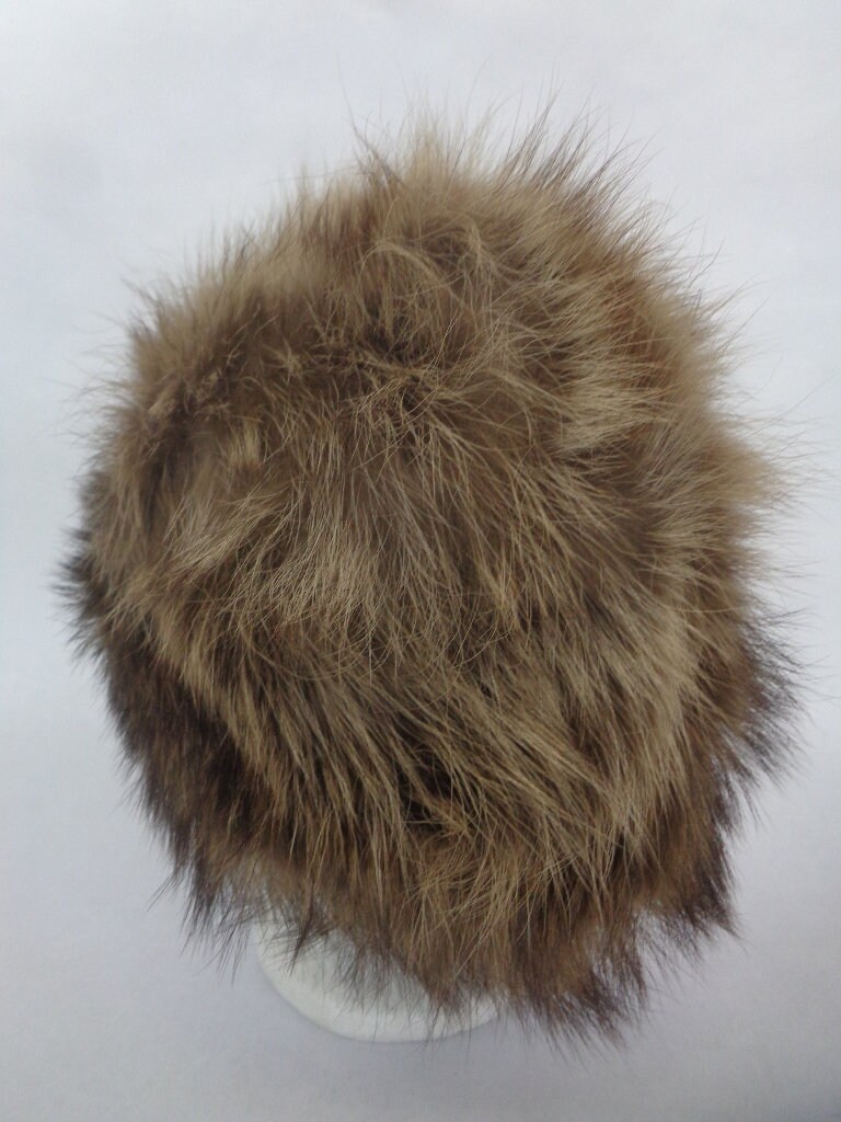MINT RACCOON FUR HAT CAP WOMEN WOMAN SIZE ALL NEW LINING! MINT RACCOON FUR HAT CAP WOMEN WOMAN SIZE ALL NEW LINING! | eBay main image 4
