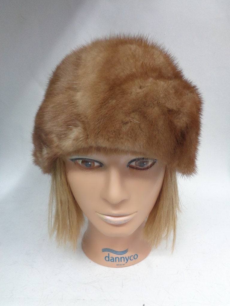 MINT CANADIAN PASTEL MINK FUR HAT CAP WOMEN WOMAN SIZE ALL Mint Canadian Pastel Mink Fur Hat Cap Women Woman Size All  main image 2