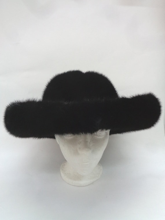 Brand New Canadian Black Mink Fur Hat 