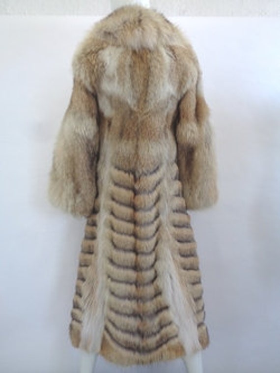 Showroom New Natural Coyote Fur Coat Jacket Women… - image 3