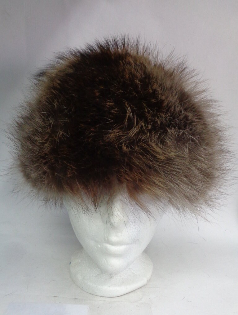 MINT NATURAL RACCOON FUR HAT CAP WOMEN WOMAN SIZE ALL Mint Natural Raccoon Fur Hat Cap Women Woman Size All - Etsy main image 3