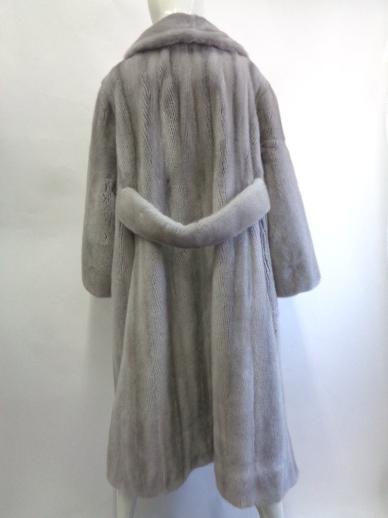 サファイアミンク毛皮コート横段 オーダー品素晴らしい毛並 新品サファイアミンクファーコート女性女性サイズすべてカスタムメイド