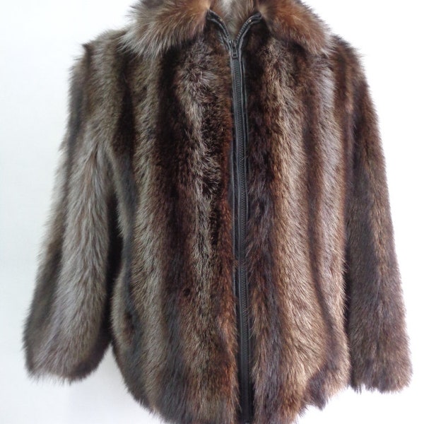Renovado nuevo abrigo de chaqueta de piel de mapache para los hombres hecho a medida