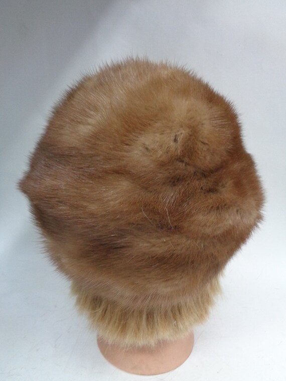 MINT CANADIAN PASTEL MINK FUR HAT CAP WOMEN WOMAN SIZE ALL MINT CANADIAN PASTEL MINK FUR HAT W/BRIM WOMEN WOMAN SIZE  main image 4