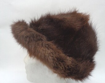 MINT NATURAL BROWN MUSKRAT FUR HAT CAP WOMEN WOMAN SIZE ALL Buy Mint Brown Muskrat Fur Hat W/pompom Women Woman Size All  main image 4