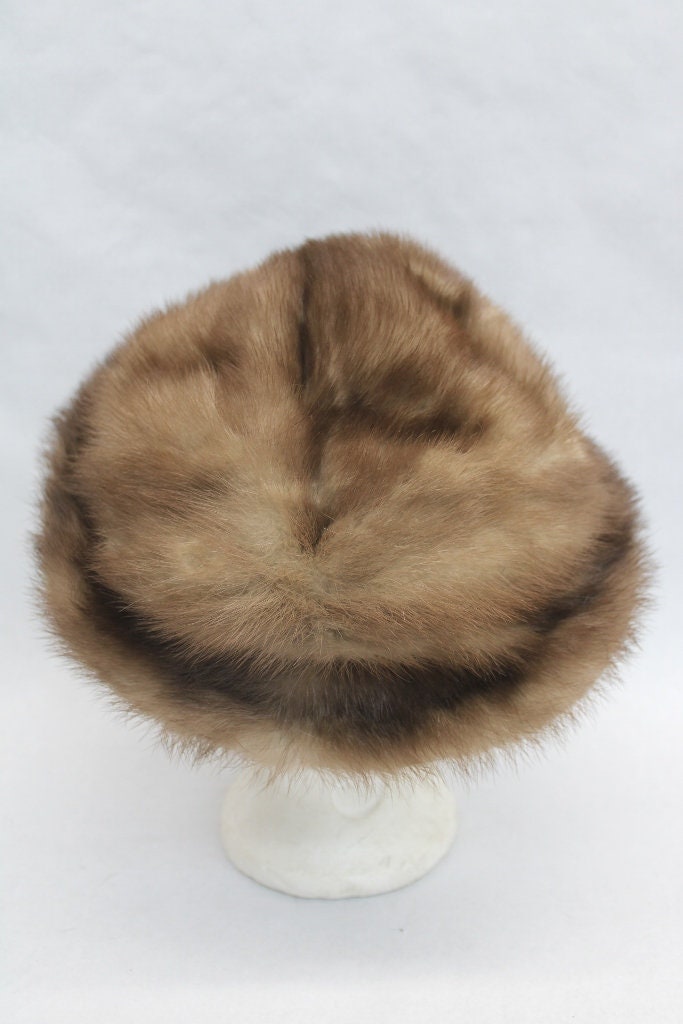 Mint Canadian Lutetia Mink Fur Hat Women Woman Size All - Etsy display picture 3