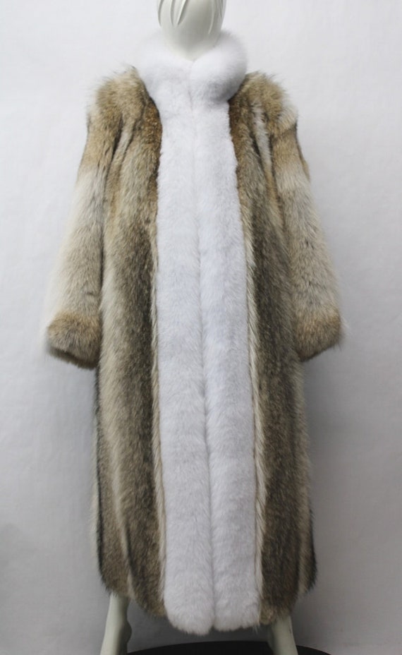 Brand New Natural Coyote & White Fox Fur Coat Jack