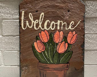 Personalized Tulip Welcome Sign on Slate, Hand Painted Spring Door Hanger, Farmhouse Floral Decor,  Family Name Sign, Porch Hanging