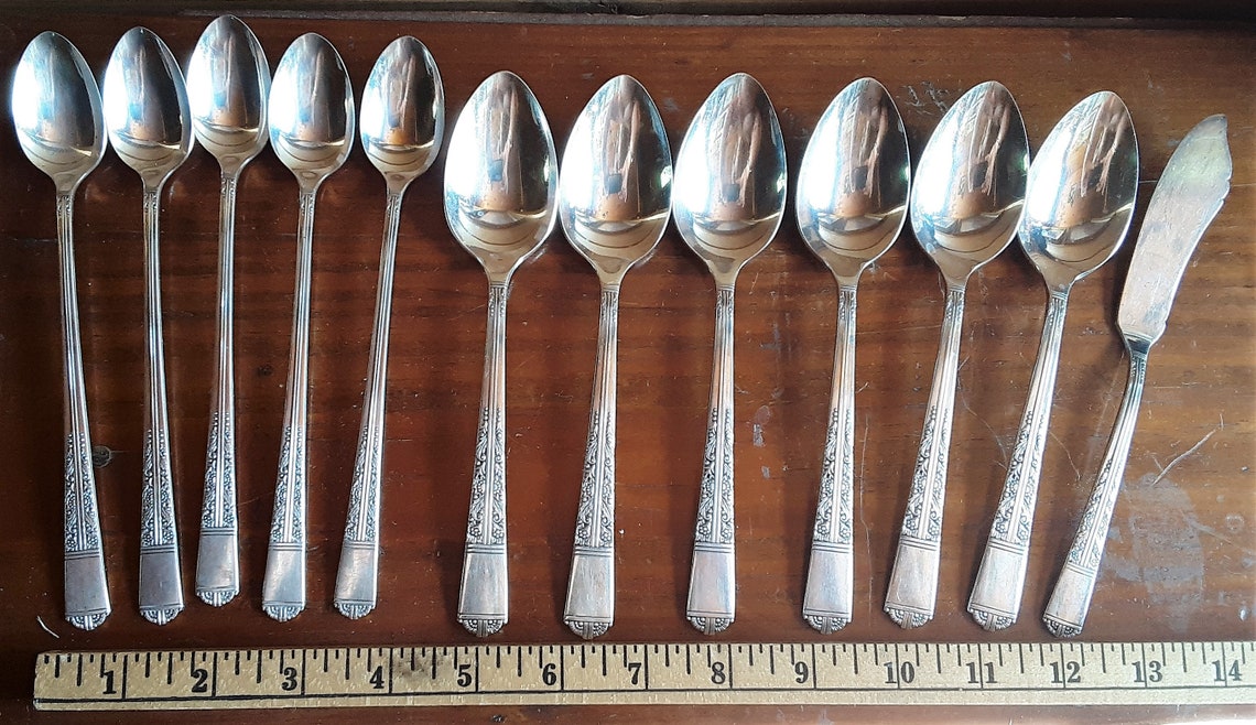 12 Pieces Tudor Plate Oneida Community Etsy
