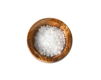 salero pequeño de madera de olivo, pizca de sal, pizca de pimienta, especiero, salero, cuenco para especias