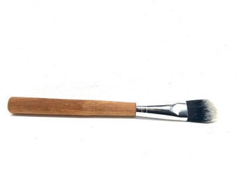 Olive wood MAKEUP brush