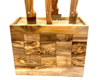 Knife block MANHATTAN MOSAIC made of olive wood