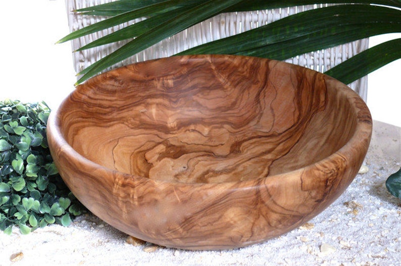 Salad bowl \u00d8 25 cm 9.8 inches olive wood