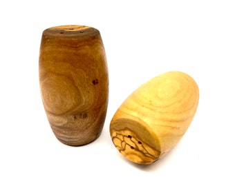 Salt shaker BARREL made of olive wood