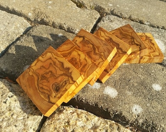 10 olive wood tiles, flat (approx. 4.5 x 4.5 x 0.6 – 0.9 cm) DIY raw wood