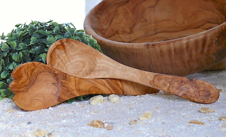 salad servers small approx. 21 cm / 8.2 inches made of olive wood image 2