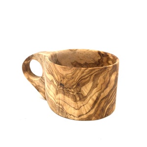Tasse personnalisée avec poignée en bois d'olivier, tasse, tasse à boire, camping, extérieur, eau, café, thé, tasse nominative
