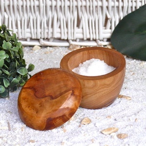 Salt pot with lid, approx. Ø 9 cm / 3.5 inches, olive wood