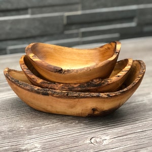 Set of 3 oval rustic SNACK BOWLS