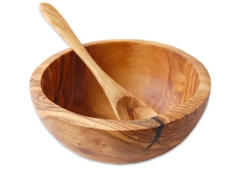 Cereal bowl (Ø 16 cm / 6.3 inches) with spoon made of olive wood
