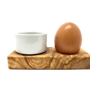 Egg cup Troué PLUS without egg spoon, olive wood