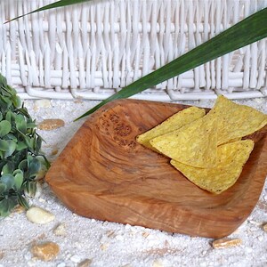 Olive wood bowl rect. 13 x 13 cm / 5.1 x 5.1 inches image 6