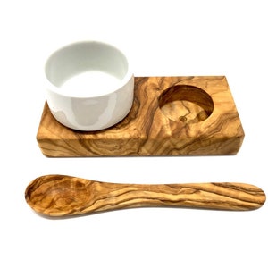 Egg cup Troué PLUS incl. egg spoon, olive wood image 2