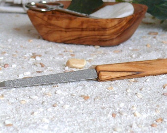 Nail file with handle of olive wood