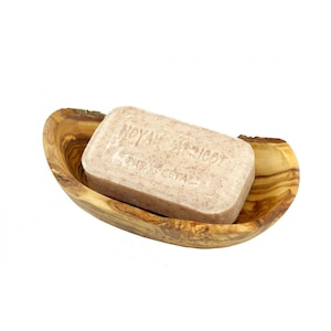 Soap dish oval rustic MEDIUM with channel for water drainage made of olive wood
