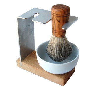 Holder SYLT incl. shaving brush made of badger hair or synthetic hair, porcelain shaving pot, olive wood