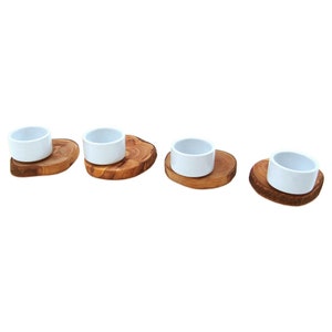 4x Egg cup FLORENZ made of porcelain on a rustic olive wood base