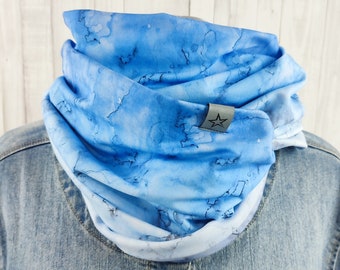 Loop tube scarf in blue tone, with color gradient in batik pattern, scarf for women