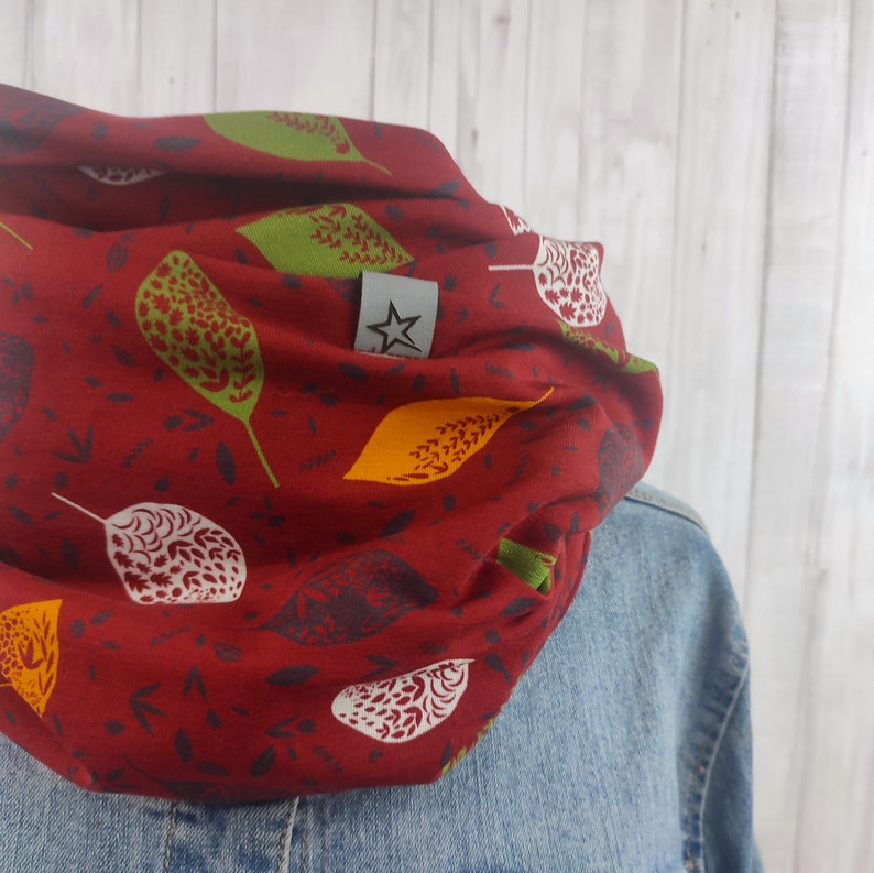 Loop tube scarf bordeaux with colorful leaves, scarf for women image 2