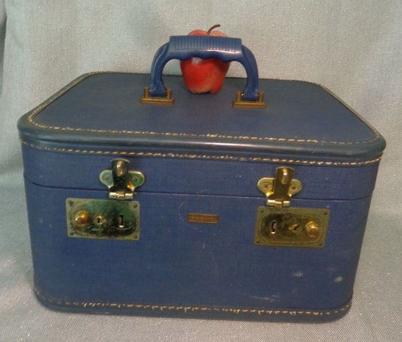 Vintage Crown Blue Train Case, Vintage Small Blue… - image 10