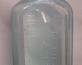 Vintage Aqua Blue Glass Dr Pierce's Golden Medical Discovery Bottle, Vintage Apothecary Bottle, Buffalo NY